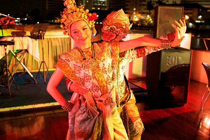 Grand Pearl Dinner Cruise Experience at Bangkok with Pickup - Getting to River City Bangkok by 7 pm