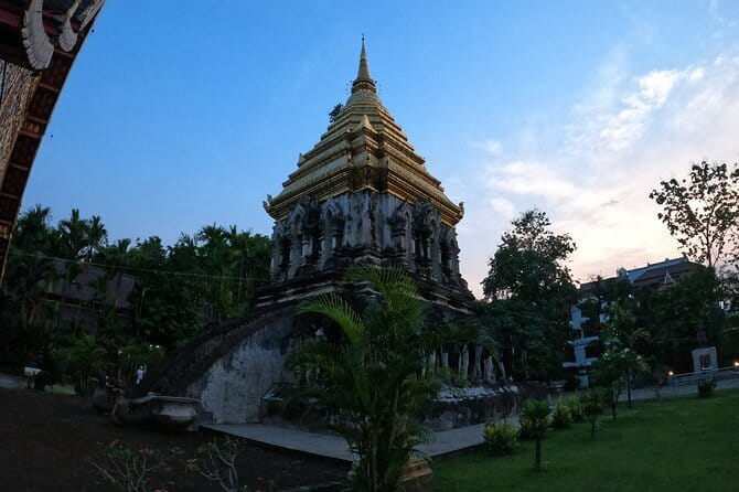 Guided Chiang Mai City Night Tour by EV Tram - Why an EV tram works well after sunset