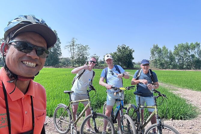 Half Day Countryside Cycling in Sukhothai - Guides, family connections, and the human side