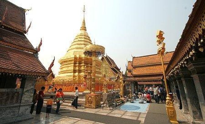 Half Day Doi Suthep Temple and Palad Temple (Private tour) - Two temples, two very different moods