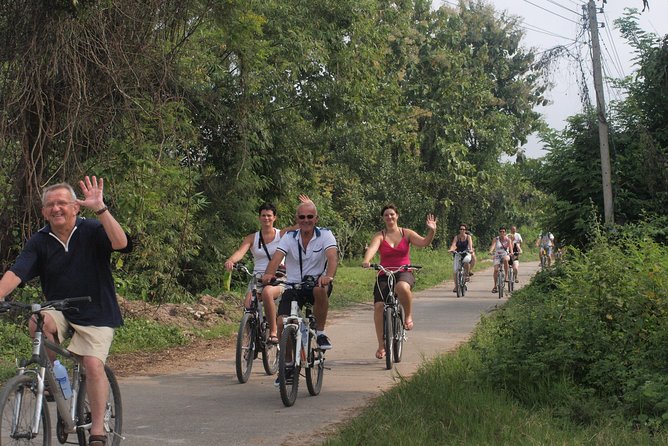 Half-Day Lanna Countryside Cycling Tour in Chiang Mai - What the ride feels like on the back roads