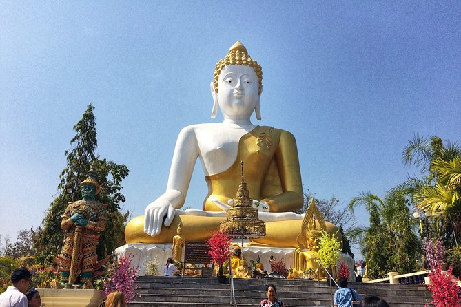 Half Day Phra That Doi Kham Temple and Royal Park Rajapruek (Private Tour) - What the private format changes