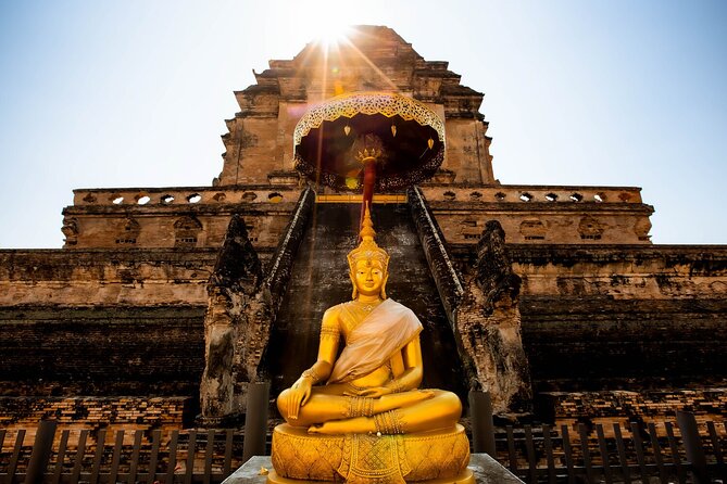 Half-Day Private Night Tour by Tuk Tuk in Chiang Mai City - Wat Phra Singh and the limits of an evening visit