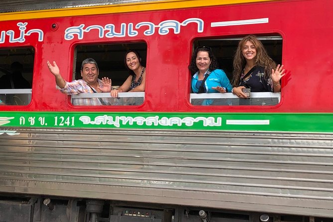 Half-Day Railway Market and Floating Market Tour in Thailand - What the railway stop feels like on the ground