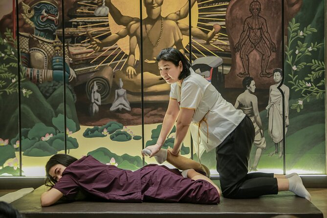 Hands-on Authentic Thai Massage Workshop - Finishing with Thai drinks and snacks
