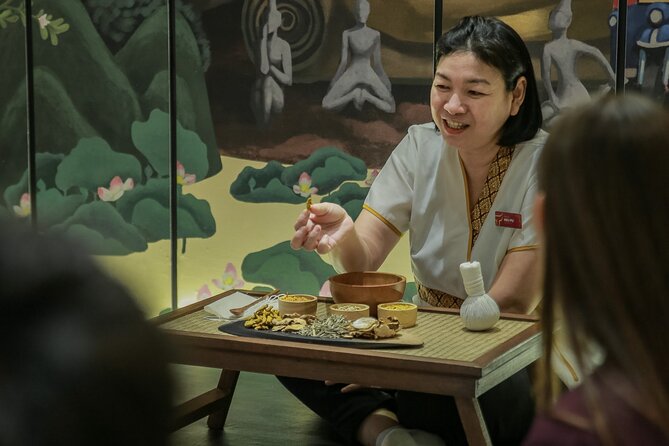 Hands-on Authentic Thai Massage Workshop - Group size, comfort, and physical demands