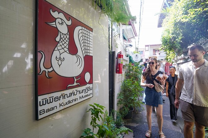 Hidden Bangkok: Local Canal & Artist Village by EV Boat - Pace, walking, weather, and group size
