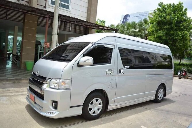 Hotel To Bangkok Airport Private Transfer - The vehicle, luggage, and comfort