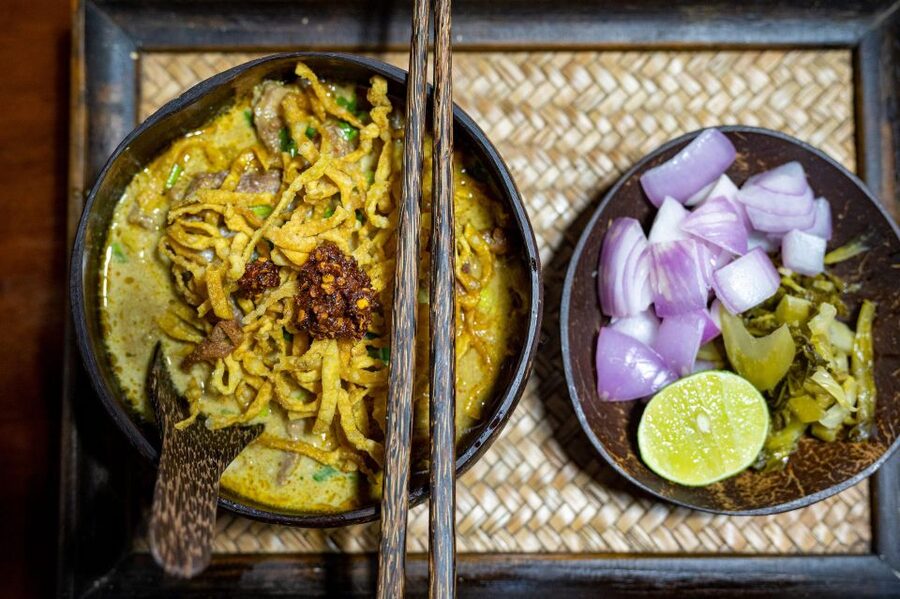 Hua Hin: Eat Like a Local Thai Food Tour - A taste of Chiang Mai in Hua Hin
