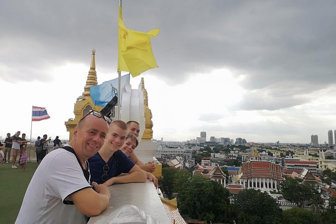 In and around Bangkok Private Tour Guide with Custom Experience - Guides can make or break the experience
