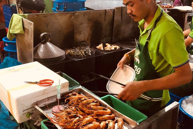 Incredible Bangkok Food Tour - What the guides add to the experience