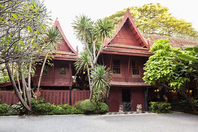 Jim Thompson House Museum Entrance Ticket & Hotel Pick up - The peaceful grounds in central Bangkok