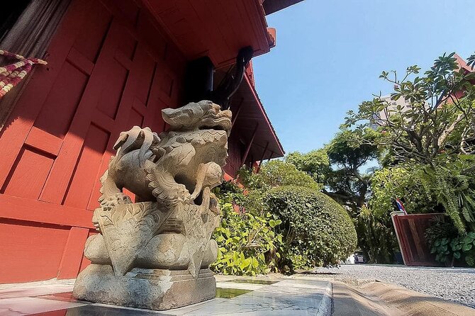 Jim Thompson House Museum Entrance Ticket & Hotel Pick up - How this compares with arriving independently