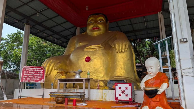 Kanchanaburi: River Kwai Scenic Tour by Private Longtail - Chungkai Military Cemetery is not guaranteed