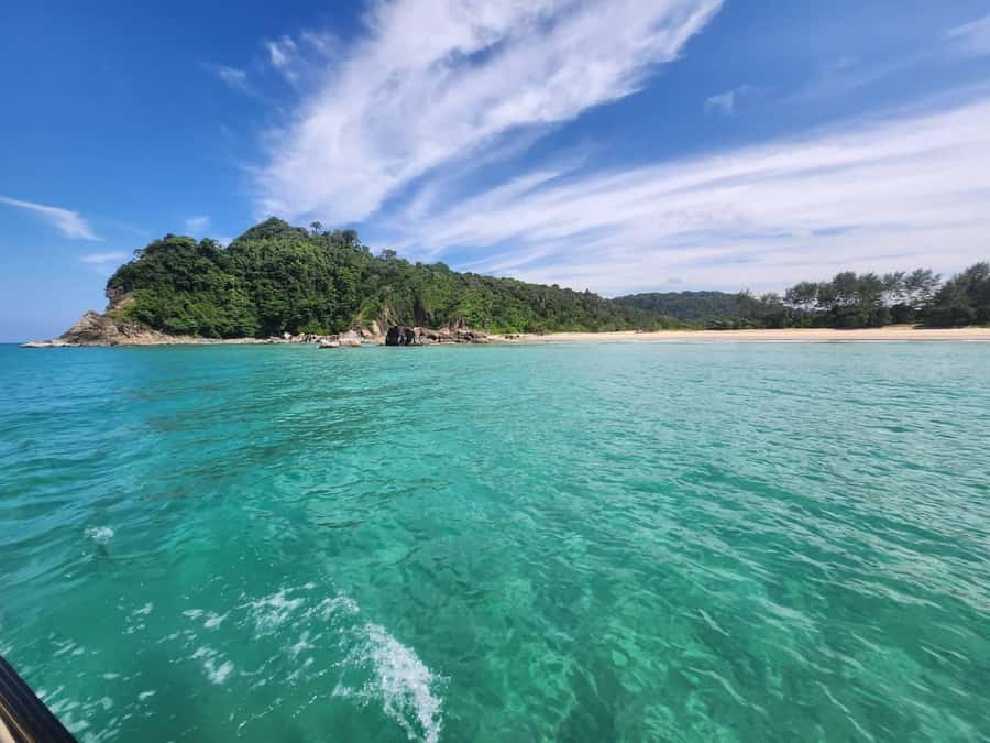 Khao Lak: Khao Na Yak Sightseeing & Snorkeling Small Group - Why Khao Na Yak works as a short sea trip