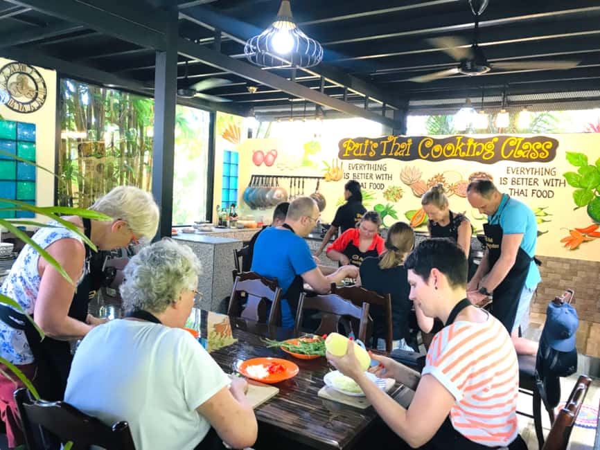 Khao Lak Pui's Authentic Thai Cooking Class - The garden setting and the pace of the four hours