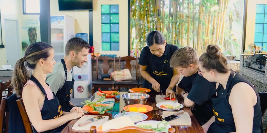 Khao Lak Pui's Authentic Thai Cooking Class - Who will enjoy this cooking class most?