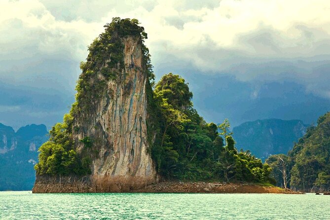Khao Sok: Full Day Bamboo Rafting Tour from Khao Lak - Monkey Temple and the wild animals around it
