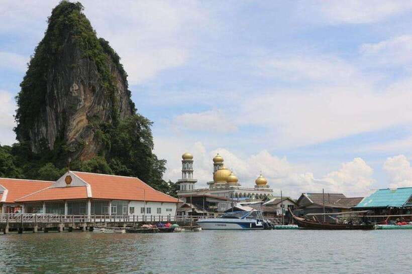 Khaolak: Phang Nga Bay, Tapu Island, and Panyi Village Tour - Guides make the difference