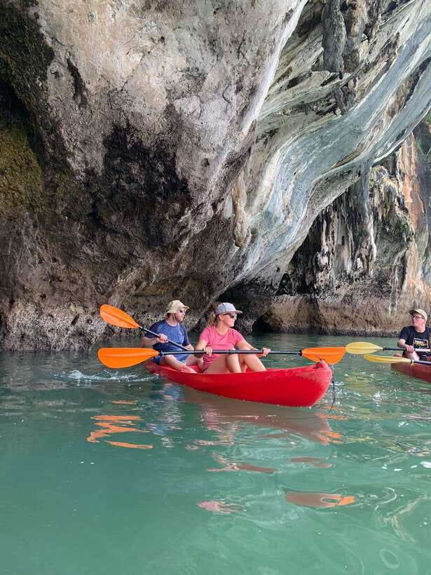 Ko Lanta: Half-Day Kayaking, Talabeng, Sea Cave & Mangrove - Monkeys in the mangroves add a lively finish
