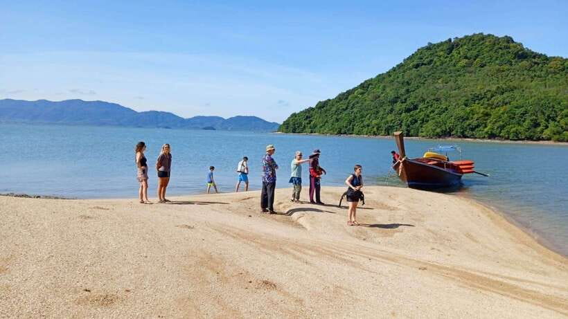 Ko Lanta: Ko Aung, Ko Phee Ghost Cave Island, Talabeng Kayak - Group size and the touristy side of the outing