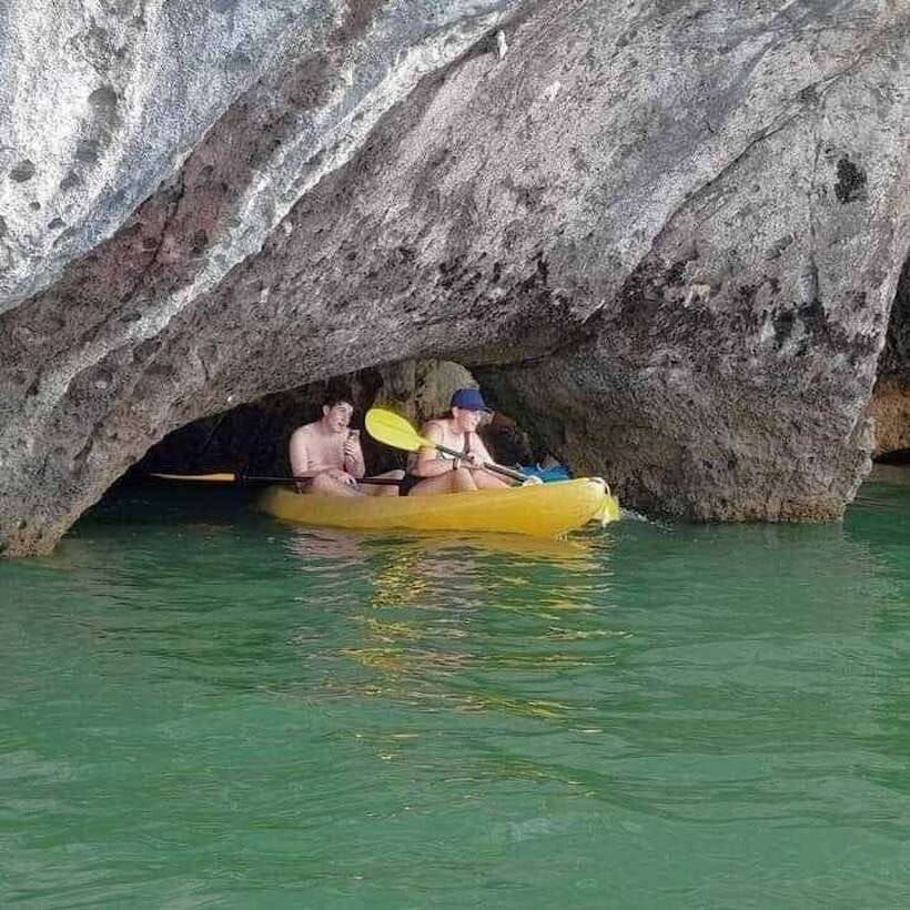 Ko Lanta: Ko Aung, Ko Phee Ghost Cave Island, Talabeng Kayak - Koh Aung gives you a scenic first stop