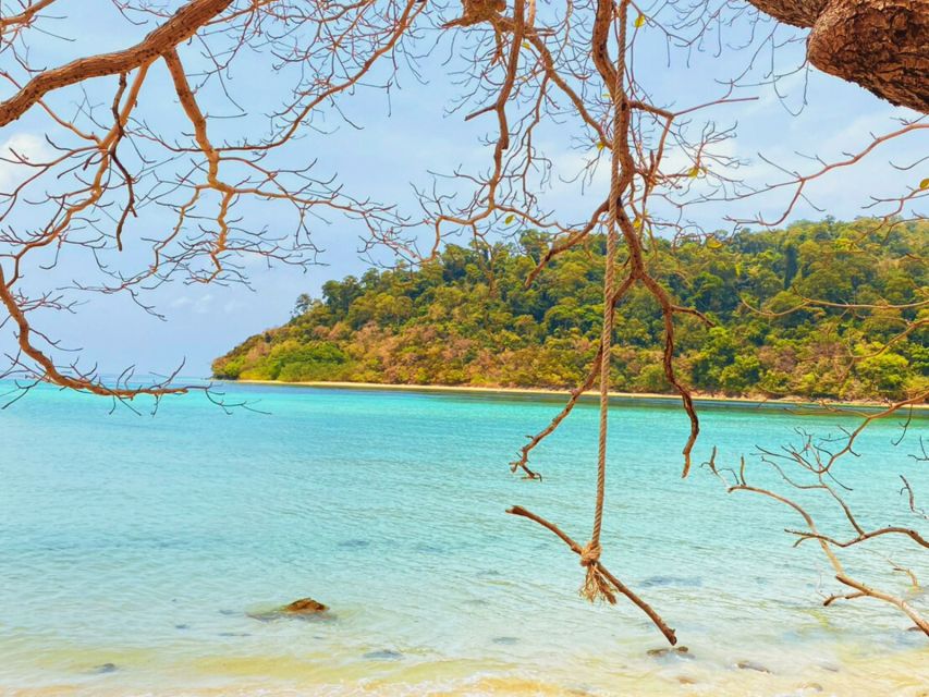 Ko Lanta: Koh Rok & Koh Haa Snorkelling Tour by Speedboat - The final Koh Rok Nai snorkeling stop
