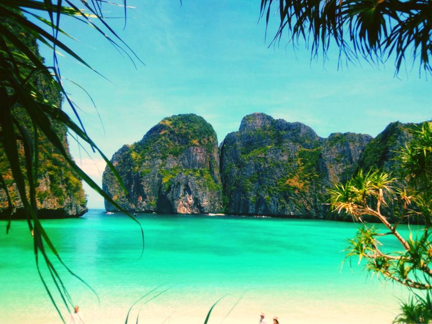 Ko Lanta: Phi Phi Day Trip by Speed Boat - Monkey Bay and snorkeling from the boat
