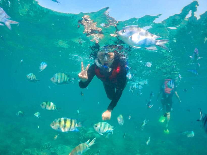 Ko Lanta: Unique 4-Island Long-Tail Snorkeling Tour w/ Lunch - What the long-tail boat is really like