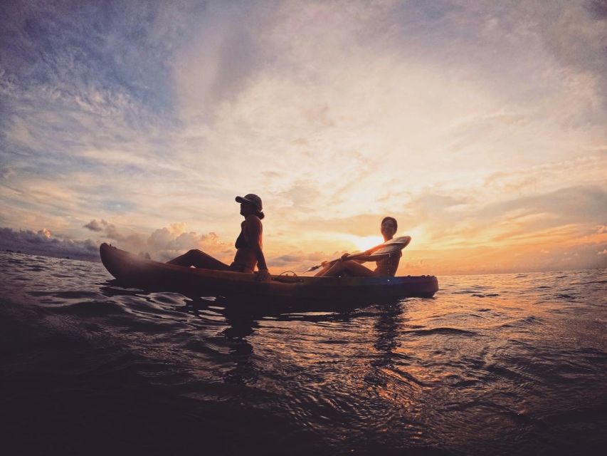 Ko Tao: Tao-Nangyuan Snorkeling Day Trip with Meals & Sunset - Sunset at Banana Rock with a BBQ dinner