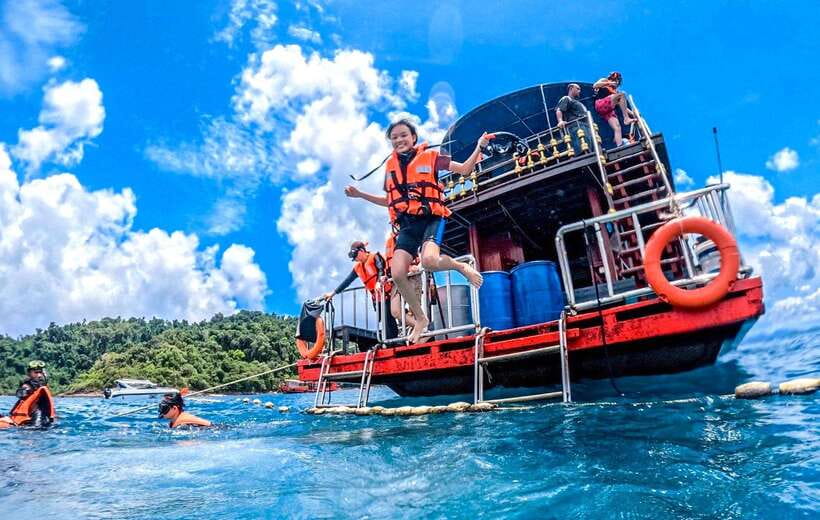 Koh Chang: 3 or 4 Islands Snorkel & Beach Tour by Big Boat - Key points at a glance