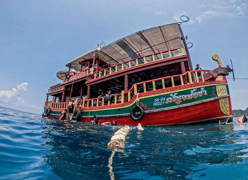 Koh Chang: 3 or 4 Islands Snorkel & Beach Tour by Big Boat - Who will enjoy this tour most?