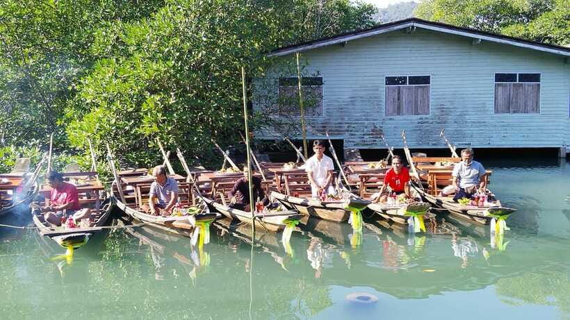 Koh Chang: Mangrove Forest Gondola Tour - Weather, comfort, and who should skip it