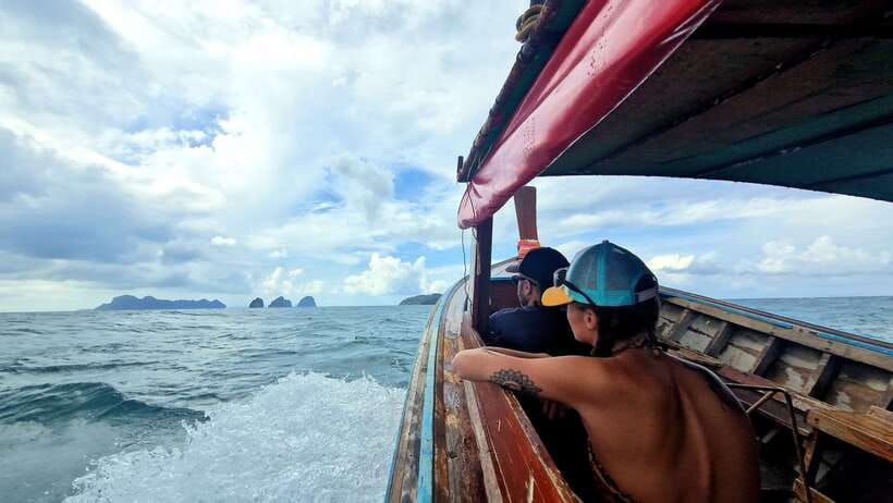 Koh Lanta: 4 Islands, Emerald Cave & Koh Kradan by Longtail - Koh Ngai, beach lunch, and a useful pause