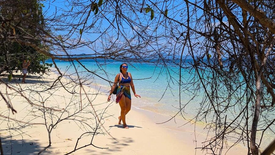 Koh Lanta: 4 Islands, Emerald Cave & Koh Kradan by Longtail - Choosing between Koh Maa and Koh Kradan