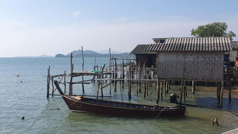 Koh Lanta Cultural Tuk-Tuk Tour: Old Town, Batik & Mangroves - Key details before you book