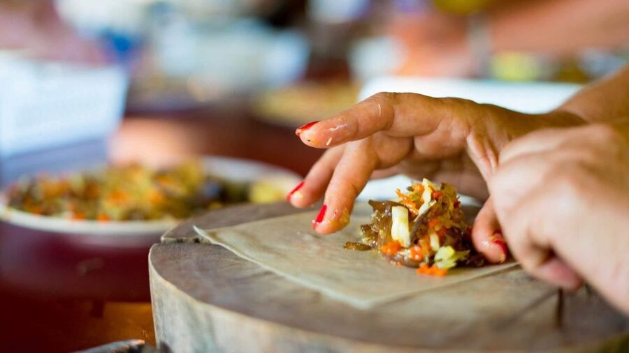 Koh Lanta: Lunch Course at Lanta Thai Cookery School - What the lesson feels like in practice