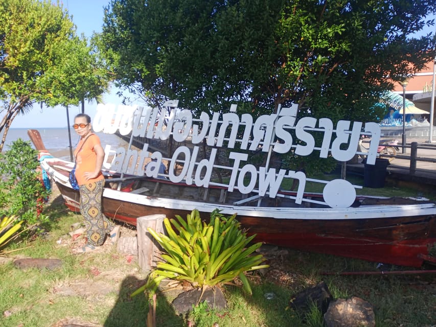 koh lanta:National Park and Old Town Easy Half Day Tour - The ride between the park and Old Town
