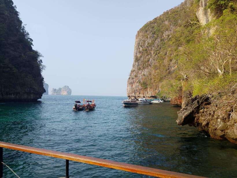 Koh Lanta: Tin's Speedboat Odyssey to Bamboo Island & Beyond - Bamboo Island gives you the day’s breathing room
