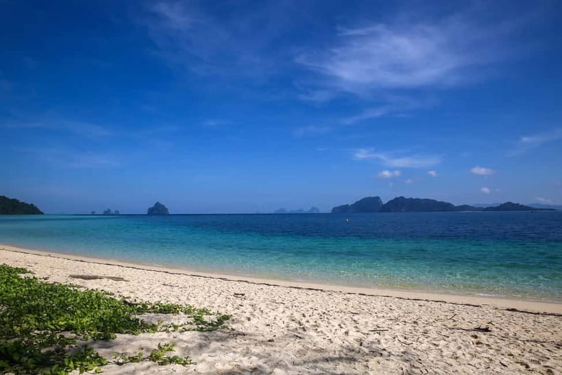 Koh Lanta: Ultimate Kradan Island Escape by Longtail Boat - Koh Chueak brings the first clear-water swim