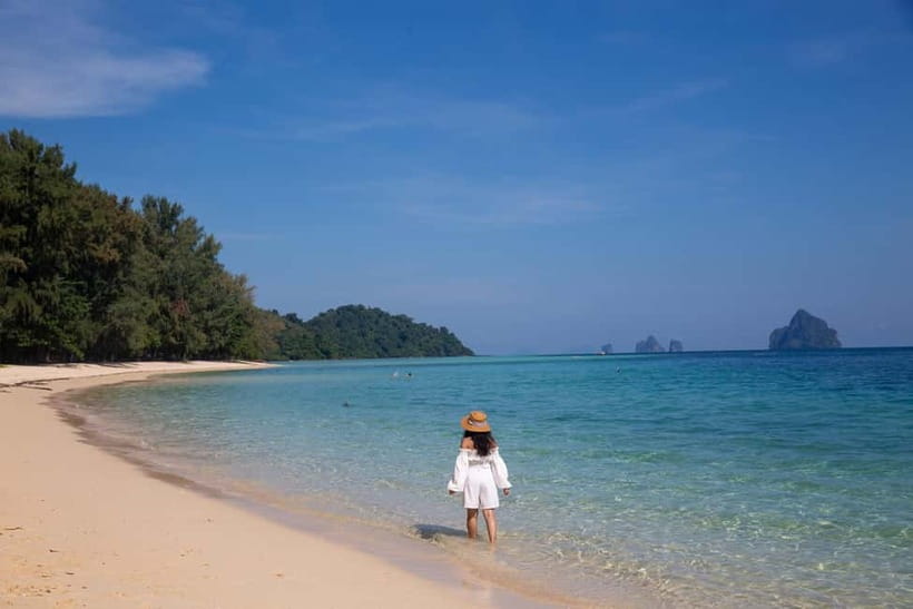 Koh Lanta: Ultimate Kradan Island Escape by Longtail Boat - Who will enjoy this island day most