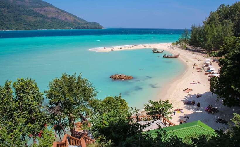 Koh Lipe: 5 Island Snorkeling Trip by Longtail Boat w/ Lunch - Lunch and beach time at Koh Rawi
