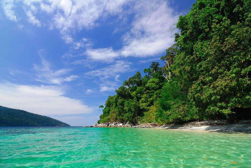 Koh Lipe: 5 Island Snorkeling Trip by Longtail Boat w/ Lunch - How good is the $22 value?