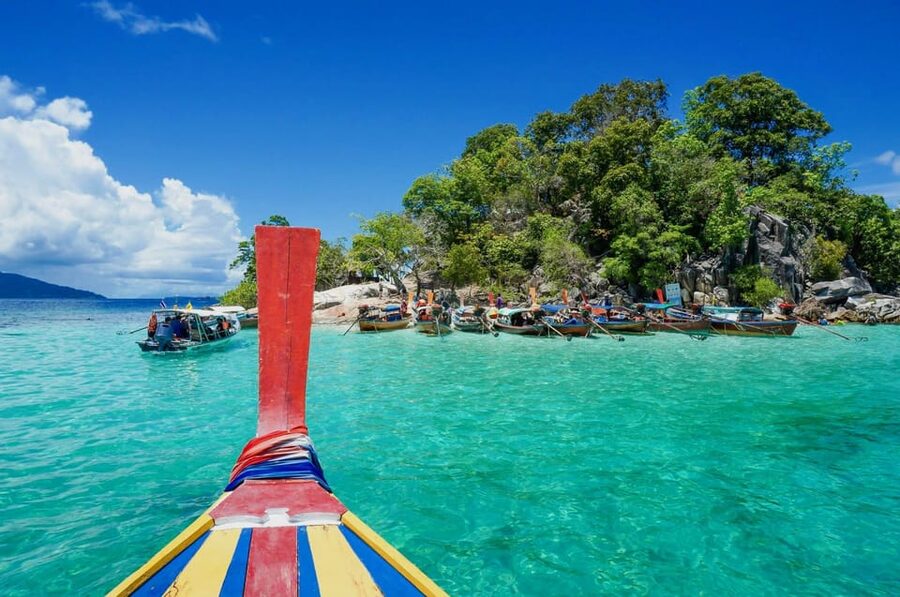 Koh Lipe: 7 Island Snorkeling Trip by Longtail Boat w/ Lunch - Koh Peung and the sea fans