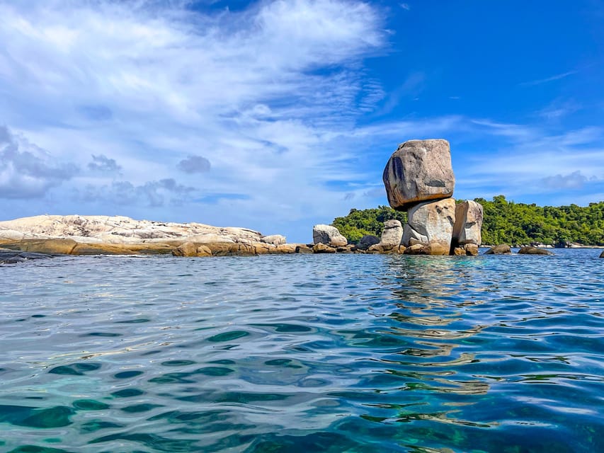 Koh Lipe: 7 Island Snorkeling Trip by Longtail Boat w/ Lunch - Koh Hin Son and the first island views