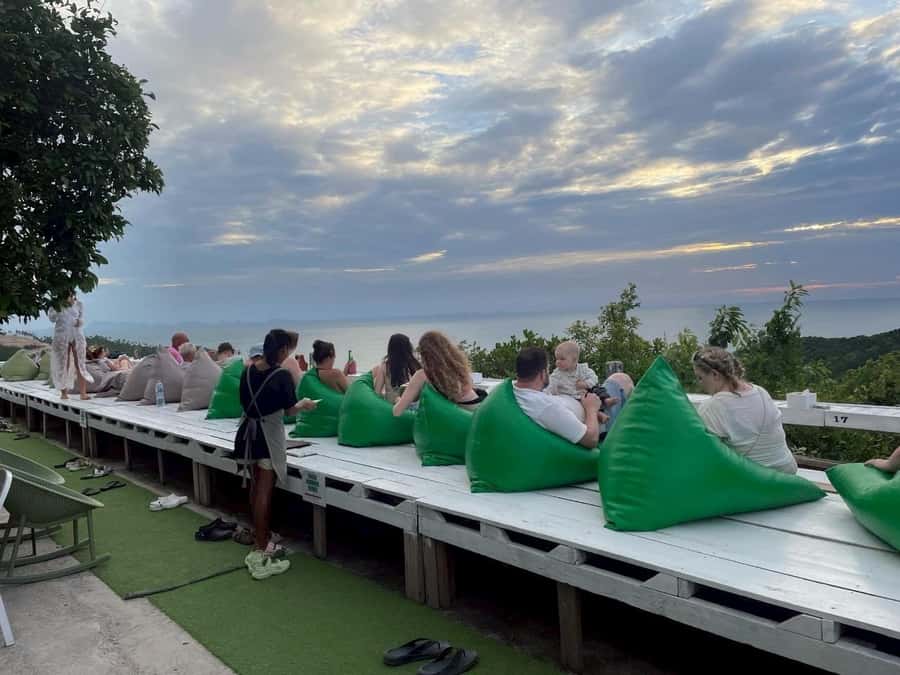 Koh Phangan Shared Road Trip by Mingalaba road trip - Why this tour works without a scooter
