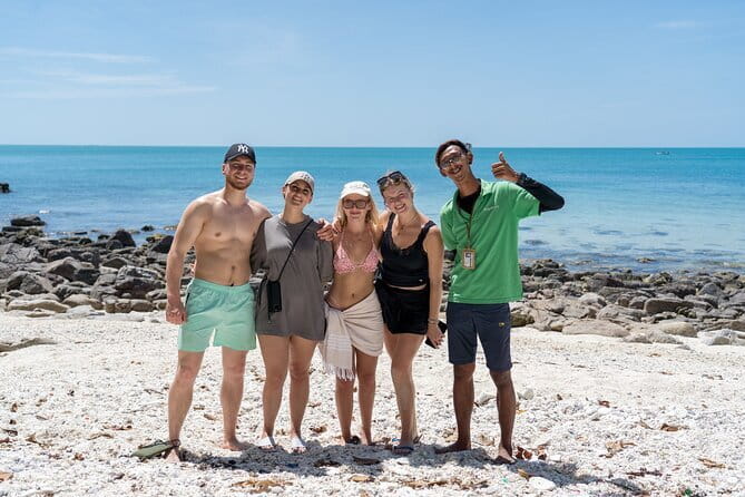 Koh Samui: Island Hopping Adventure in Coral and Pig Island - Koh Tean brings the swimming and snorkeling
