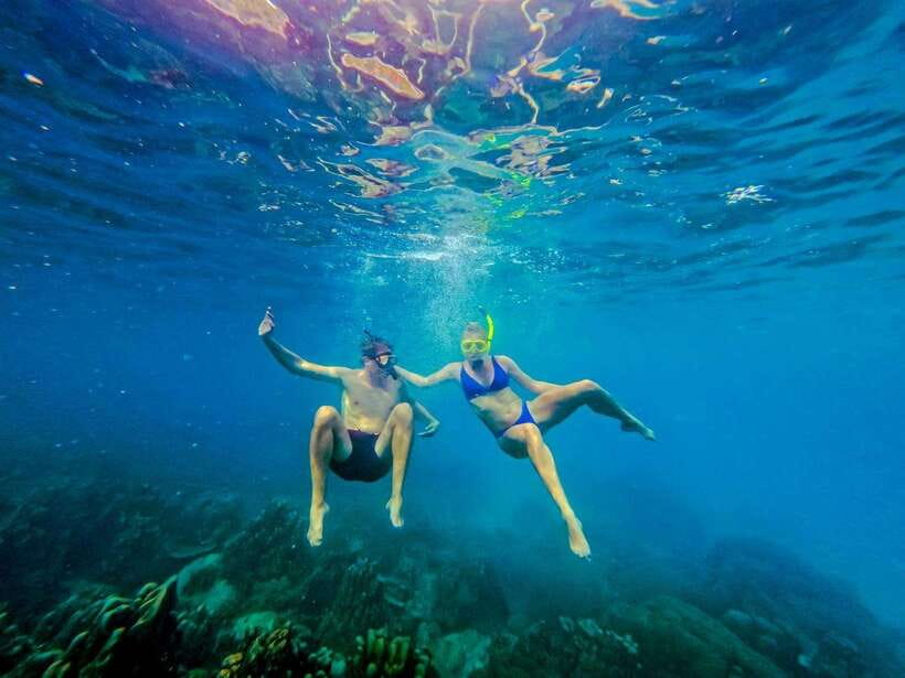 Koh Tao: Koh Nangyuan & Hidden Bays Snorkeling Tour w/ Lunch - Ao Leuk’s clear water and easy fish spotting