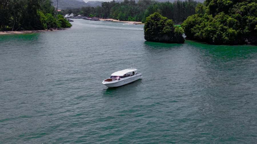 Krabi: 4 Islands Day Tour by Speedboat or Longtail Boat - Speedboat or longtail boat: which should you choose?