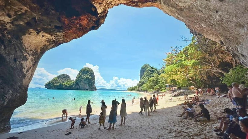 Krabi: 4 Islands Hopping & Snorkeling Tour - Tup Island and the changing sand connection